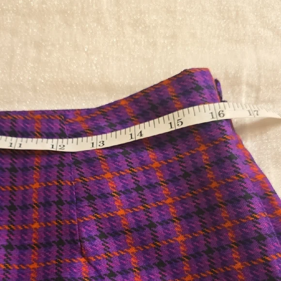 Silk Allison Taylor Women's Vibrant Plaid Capris